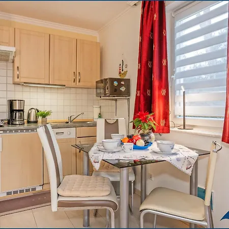 Haus Kiefernduene Eg Apartman *